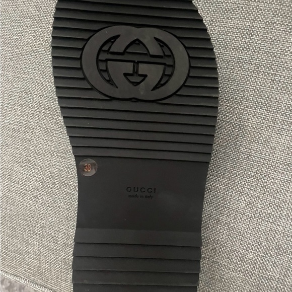 Authentic Gucci platforms - Picture 4 of 5
